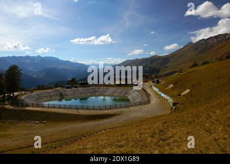 Arkhyz, station de ski toute saison. Montagnes du Caucase, dans la République de Karachay–Cherkessia, Grand Caucase, Russie. Banque D'Images