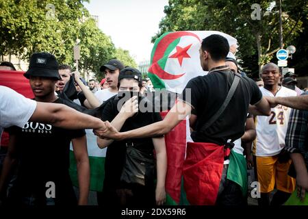 Des dizaines de milliers de manifestants pro-palestiniens ont manifesté contre l'action militaire israélienne pour montrer leur soutien au peuple palestinien à Paris, en France, le 23 juillet 2014. Photo de Audrey Poree/ABACAPRESS.COM Banque D'Images