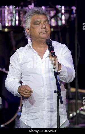 Le groupe de musiciens français Gypsy Kings (Nicolas Reyes) se produit au Sporting lors du 'Sporting Summer Festival' à Monaco, dans le sud de la France, le 06 août 2014. Photo de Syspeo.R/ABACAPRESS.COM Banque D'Images