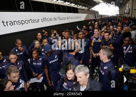 L'équipe sportive française arrive à la Gare de Lyon le 18 août 2014 à Paris. L'équipe nationale d'athlétisme de France a remporté 23 médailles au championnat européen d'athlétisme de Zurich la semaine dernière. Photo de Jerome Domine/ABACAPRESS.COM Banque D'Images