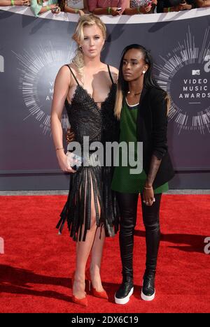 Irlande Baldwin et Angel Haze assistent aux MTV Video Music Awards 2014 au Forum le 24 août 2014 à Inglewood, Los Angeles, CA, Etats-Unis. Photo de Lionel Hahn/ABACAPRESS.COM Banque D'Images