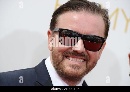 Ricky Gervais assiste à la 66e Primetime Emmy Awards annuels qui a eu lieu au Nokia Theatre L.A. Vivre à Los Angeles, CA, Etats-Unis, le 25 août 2014. Photo de Lionel Hahn/ABACAPRESS.COM Banque D'Images