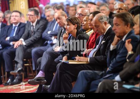 Le ministre des Affaires étrangères, Laurent Fabius, et le ministre de l'éducation, Najat Vallaud-Belkacem. Inauguration de la Conférence annuelle des Ambassadeurs à l'Elysée Palace de Paris, France, le 28 août 2014. Photo de petit-Tesson/Pool/ ABACAPRESS.COM Banque D'Images