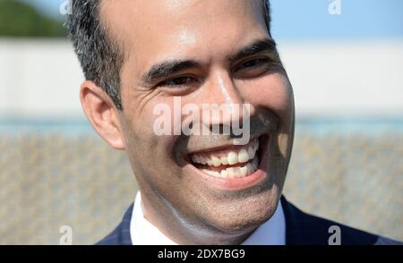 George Prescott Bush assiste à une victoire spéciale sur la commémoration de la Journée du Japon qui aura lieu au National World War II Memorial à Washington, DC, USA le mardi 2 septembre 2014. George Prescott Bush est le fils aîné de l'ancien gouverneur de Floride Jeb Bush, le neveu de l'ancien président George W. Bush et le petit-fils de l'ancien président George H. W. Bush. Il est le candidat républicain au poste de commissaire du Texas General Land Office en 2014. Photo par Olivier Douliery/ABACAPRESS.COM Banque D'Images