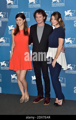 Alexandra Daddario, Anton Yelchin et Ashley Greene assistent au photocall pour le film enterrant l'ex lors du 71e Festival international du film de Venise à Venise, Italie, le 4 septembre 2014. Photo d'Aurore Marechal/ABACAPRESS.COM Banque D'Images