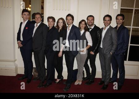 Raphael Personnaz, Thierry Frémont, Elodie Navarre, Roxane Duran, Julien Personnaz, Francis Lombrail, Jeoffrey Bourdenet, Adel Djemai participant à la conférence de presse annuelle pour présenter la nouvelle saison des théâtres privés parisiens au Théâtre de Paris, à Paris, France, le 09 septembre 2014. Photo de Jerome Domine/ABACAPRESS.COM Banque D'Images