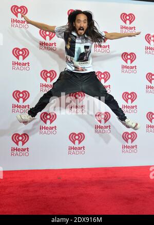 Le DJ Steve Aoki participe au festival de musique iHeartRadio 2014 au MGM Grand Garden Arena de Las Vegas, Nevada, États-Unis, le 19 septembre 2014. Photo de Kobby Dagan/ABACAPRESS.COM Banque D'Images