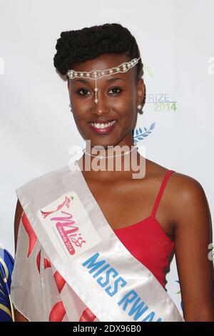 Colombe Akiwucan arrive au prix de l'Équateur des Nations Unies à New York, NY, USA, le 22 septembre 2014. Le prix de l'Équateur de l'ONU, un prix décerné tous les deux ans par un partenariat dirigé par l'ONU qui reconnaît les approches exceptionnelles du développement durable du monde entier qui démontrent une action communautaire de base pour répondre de front aux défis de l'environnement, de la pauvreté et du changement climatique. Photo de Krista Kennel/ABACAPRESS.COM Banque D'Images