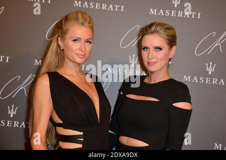Paris Hilton et Nicky Hilton participant à la partie de lancement de la CR Fashion Book issue N.5 qui s'est tenue à l'hôtel Peninsula à Paris, en France, le 30 septembre 2014. Photo de Nicolas Briquet/ABACAPRESS.COM Banque D'Images