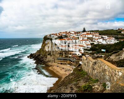 Portugal, Distrikt Lissabon, Praia das Azenhas do Mar, Cloares, Atlantikküste Banque D'Images