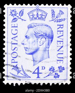 MOSCOU, RUSSIE - 30 MARS 2019 : un timbre imprimé au Royaume-Uni montre le roi George VI, série des définitions, vers 1950 Banque D'Images