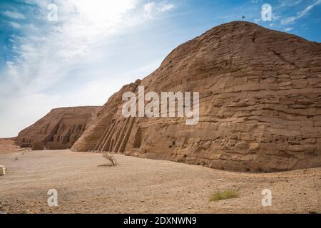 Égypte, Abou Simbel, le Grand Temple et le petit temple, connu sous le nom de Temple de Hathor Banque D'Images