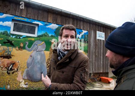 Voyage de Yannick Jadot en Bretagne sur le thème de la transition agricole. La candidate Europe Ecologie les Verts (EELV) à l'élection présidentielle Banque D'Images