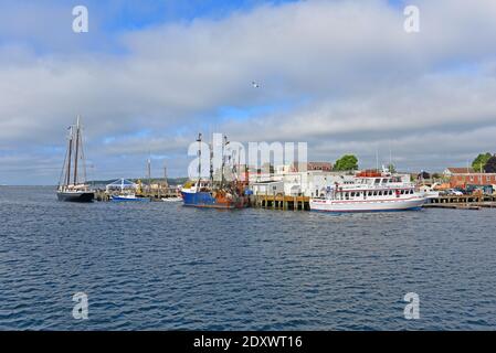 Bateau de pêche au port de Gloucester City, Gloucester, Massachusetts, États-Unis. Banque D'Images