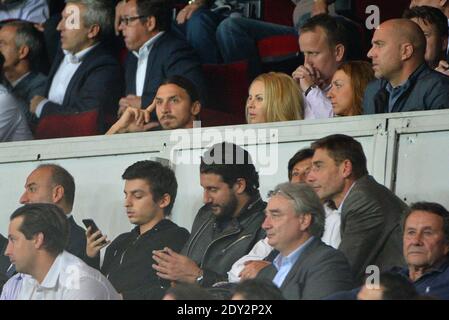 Zlatan Ibrahimovic et son épouse Helena Seger assistent au match de football de l'UEFA Champions League, groupe F, Paris Saint-Germain vs FC Barcelone au stade du Parc des Princes à Paris, France, le 30 septembre 2014. PSG a gagné 3-2. Photo de Christian Liewig/ABACAPRESS.COM Banque D'Images