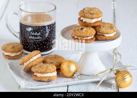 pain de noël biscuits au miel et à la crème au beurre Banque D'Images