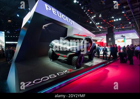 Le concept Peugeot 2008 DKR lors de la journée de presse du salon de l'automobile de Paris, connu sous le nom de mondial de l'automobile à Paris, France, le 2 octobre 2014. Photo de Nicolas Genin/ABACAPRESS.COM Banque D'Images