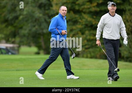 Alain Boghossian et Alain Roche participant au Tee Break Gourmand au Golf d'Etiolles près de Paris, France, le 7 octobre 2014. Photo de Laurent Zabulon/ABACAPRESS.COM Banque D'Images