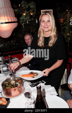 Sophie Faucier assistant au 'Pot-au-feu des Celebites' au restaurant Louchebem à Paris, France, le 16 octobre 2013. Photo de Audrey Poree/ABACAPRESS.COM Banque D'Images