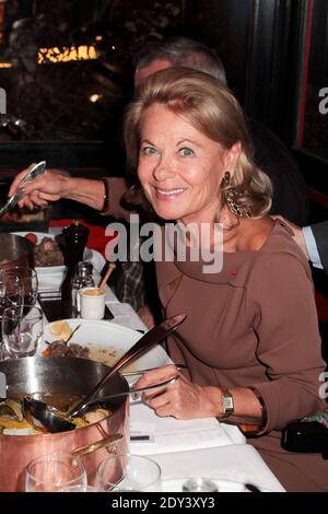 Sophie de Menthon assistant au 'Pot-au-feu des Celebites' au restaurant Louchebem à Paris, France, le 16 octobre 2013. Photo de Audrey Poree/ABACAPRESS.COM Banque D'Images