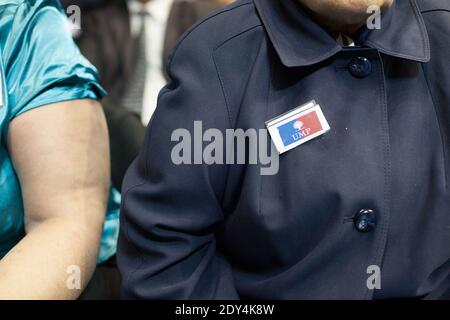 Atmosphère pendant la réunion de campagne de l'ancien président français Nicolas Sarkozy pour la présidence du parti UMP à Marseille, dans le sud de la France, le 28 octobre 2014. Photo de Franck Bessiere/ABACAPRESS.COM Banque D'Images
