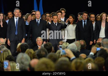 Le président français Nicolas Sarkozy prend la parole lors d'une réunion pour la direction du parti conservateur UMP, à Paris, le vendredi 7 novembre 2014. Sarkozy, qui s’est glissé dans le désert politique après avoir perdu sa vie à Hollande en 2012, cherche à diriger le parti conservateur UMP. Photo de Christian Liewig/ABACAPRESS.COM Banque D'Images