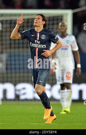 Edinson Roberto Cavani lors du match de la Ligue française 1 entre le FC Paris Saint-Germain et l'Olympique de Marseille OM au stade du Parc des Princes, le 9 novembre 2014 à Paris, photo de Laurent Zabulon/ABACAPRESS.COM Banque D'Images
