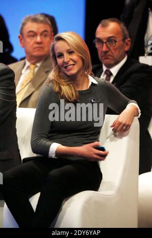 Marion Marechal le Pen participe au 15ème congrès du parti, à Lyon, France, le 30 novembre 2014. Photo de Patrick Bernard/ABACAPRESS.COM Banque D'Images