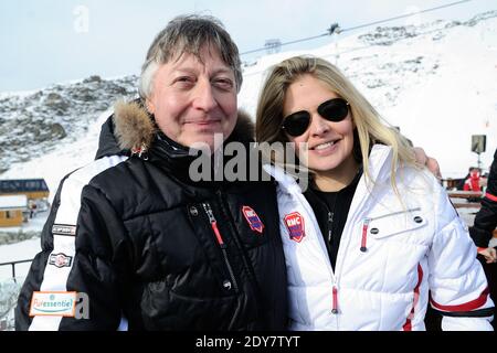 Exclusif. Jean-Luc Roy et Carine Galli assistent aux Jeux du CMR Sport 2014 à Val Thorens dans les Alpes, France, le 13 décembre 2014. Photo d'Aurore Marechal/ABACAPRESS.COM Banque D'Images