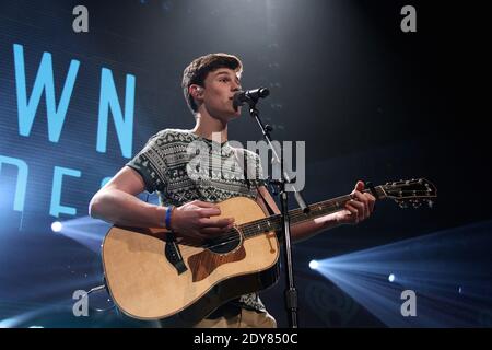 Shawn Mendes se produit au Jingle ball 2014 de Y100 au BB&T Centre de Miami, en Floride, le 21 décembre 2014. Photo de Rolando Rodriguez/ABACAPRESS.COM Banque D'Images