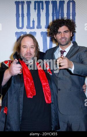 John McInerny et le réalisateur Armando Bo participant à la première 'Ultimo Elvis' de l'UGC Cine cite Bercy, à Paris, France, le 08 janvier 2013. Photo d'Aurore Marechal/ABACAPRESS.COM Banque D'Images