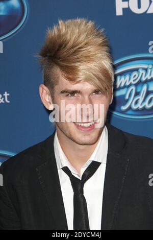 Colton Dixon arrivant à la première de la saison 12 'American Idoll' à Los Angeles, CA, USA le 09 janvier 2013. Photo de Krista Kennel/ABACAPRESS.COM Banque D'Images