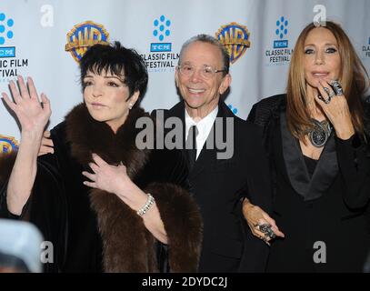 Liza Minnelli, Joel Gray et Marisa Berenson assistent à la projection du 40e anniversaire de Turner Classic Movies de 'Cabaret' qui s'est tenue au théâtre Ziegfeld à New York City, NY, Etats-Unis, le 31 janvier 2013. Photo de Brad Barket/ABACAPRESS.COM Banque D'Images