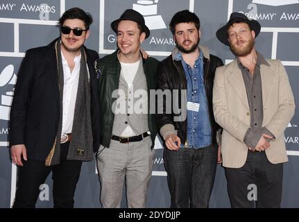 Mumford & Sons arrive au 55e GRAMMY Awards annuel au Staples Center de Los Angeles, Californie, Etats-Unis, le 10 février 2013. Photo de Lionel Hahn/ABACAPRESS.COM Banque D'Images