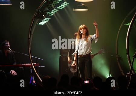 Lou Doillon se produit en direct au Trianon à Paris, en France, le 2013 février. Photo de Felix de Malleray/ABACAPRESS.COM Banque D'Images