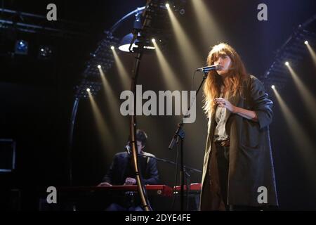 Lou Doillon se produit en direct au Trianon à Paris, en France, le 2013 février. Photo de Felix de Malleray/ABACAPRESS.COM Banque D'Images