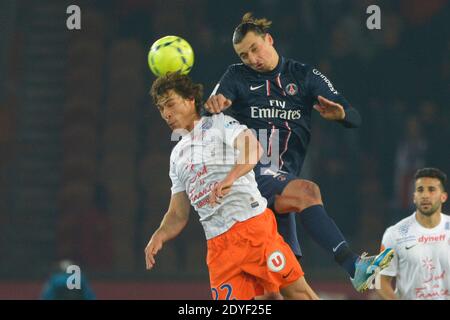 Zlatan Ibrahimovic du PSG s'est affronté contre Benjamin Stambouli de Montpellier lors du match de football de la première Ligue française, Paris Saint-Germain contre Montpellier HSC au Parc des Princes à Paris, France, le 29 mars 2013. PSG a gagné 1-0. Photo de Henri Szwarc/ABACAPRESS.COM Banque D'Images