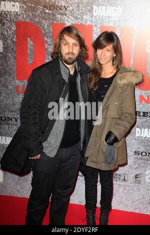 Alexandre Aja et sa femme Justine assistaient à la première de 'Django Unchained' qui s'est tenue au cinéma Rex à Paris, en France, le 7 janvier 2013. Photo de Jerome Domine/ABACAPRESS.COM Banque D'Images