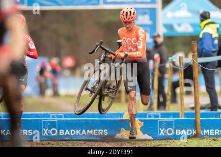 HERENTALS, BELGIQUE - DÉCEMBRE 23: Marianne vos des pays-Bas pendant la Women Elite Cyclocross Herentals Crosst le 23 décembre 2020 à Herenta Banque D'Images