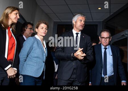 FRA - POLITIQUE - REUNION DE LAURENT WAUQUIEZ et FRANÇOIS-XAVIER BELLAMY Laurent Wauquiez, président du parti les Républicains, et François Xavier Bel Banque D'Images
