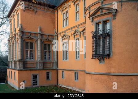 Mönchengladbach, Schloß Rheydt, Renaissance-Wasserschloß, 1558-1591 von Maximilian von Pasqualini erbaut, Herrenhaus von Süden Banque D'Images