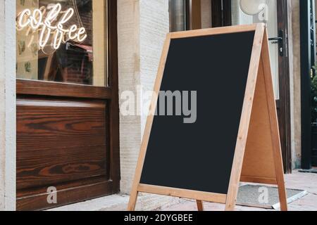 Maquette de tableau blanc, affichage extérieur, modèle de menu du restaurant Banque D'Images