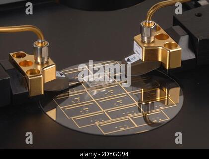 Lab-on-a-chip ; micro-ondes (5940485235). Banque D'Images