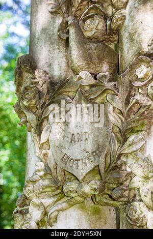 Alabama Hillsboro Pond Spring général Joe Wheeler Plantation, cimetière marqueur grapierre mère père, Banque D'Images