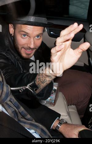 Matt Pokora arrive au Studio Gabriel à Paris, France, le 3 avril 2013 pour l'enregistrement du spectacle vivant Dimanche. Photo de Audrey Poree/ABACAPRESS.COM Banque D'Images