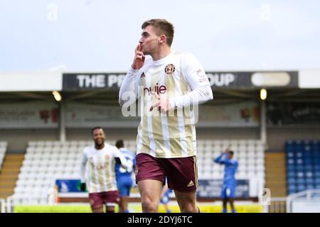 Hartlepool, Royaume-Uni. 26 décembre 2020. Billy Chadwick (#36 FC Halifax Town) célèbre son but lors du match de la Ligue nationale entre Hartlepool United et FC Halifax Town à Victoria Park à Hartlepool crédit: SPP Sport Press photo. /Alamy Live News Banque D'Images