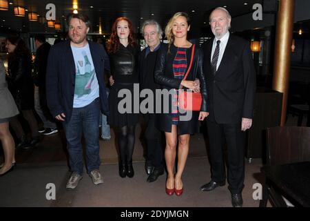 Directeur Nick Quinn, Audrey Fleurot, Pierre Arditi, Julie Ferrier et Jean-Pierre Marielle assistant à la première de la « fleur de l'Age » au théâtre UGC Bercy à Paris, France, le 29 avril 2013. Photo d'Aurore Marechal/ABACAPRESS.COM Banque D'Images