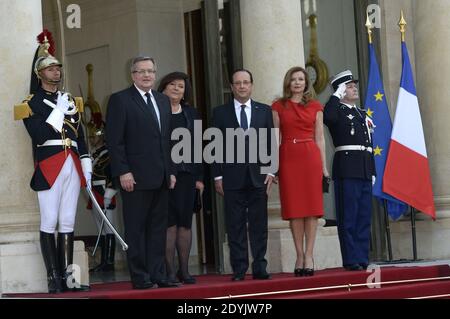 Le président français François Hollande et sa compagne Valérie Trierweiler Banque D'Images