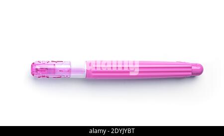 Correcteur de stylo rose sur fond blanc. Photo de haute qualité Banque D'Images