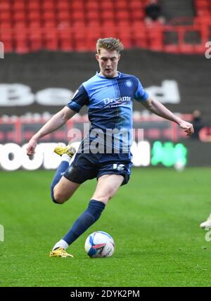 Bristol, Royaume-Uni. 26 décembre 2020. Josh Knight de Wycombe Wandererspendant le match du championnat Sky Bet à Ashton Gate, Bristol photo par Jeremy Landey/Focus Images/Sipa USA 26/12/2020 crédit: SIPA USA/Alay Live News Banque D'Images